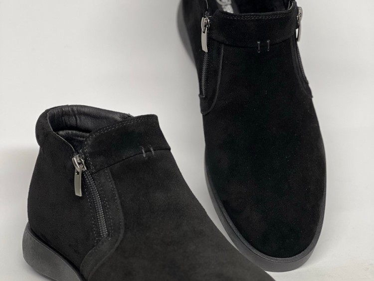 Чоловічі ботинки на хутрі  25-50 ч\з - Основні контакти 02