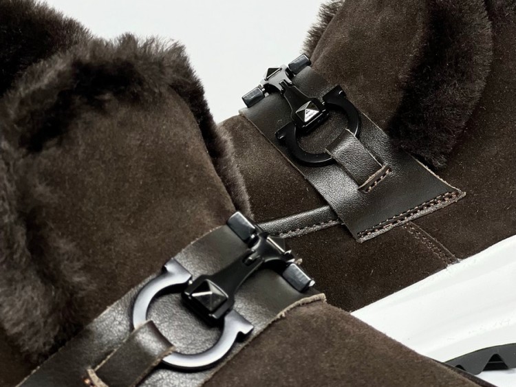 Жіночі хутряні ботинки 25-951 ш\з - Основні контакти 04