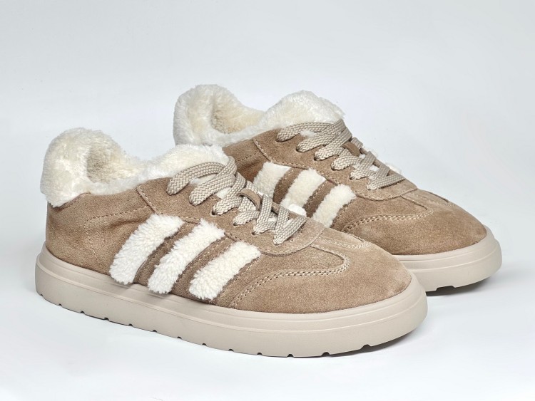 Жіночі хутряні кросівки 25-215 к\з - Основні контакти 02