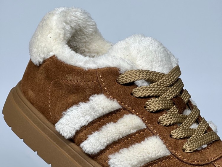 Жіночі хутряні кросівки 25-215 р\з - Основні контакти 04