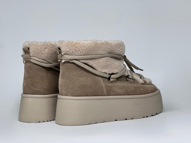 Жіночі хутряні уггі 25-980 к\з - Основні контакти 04