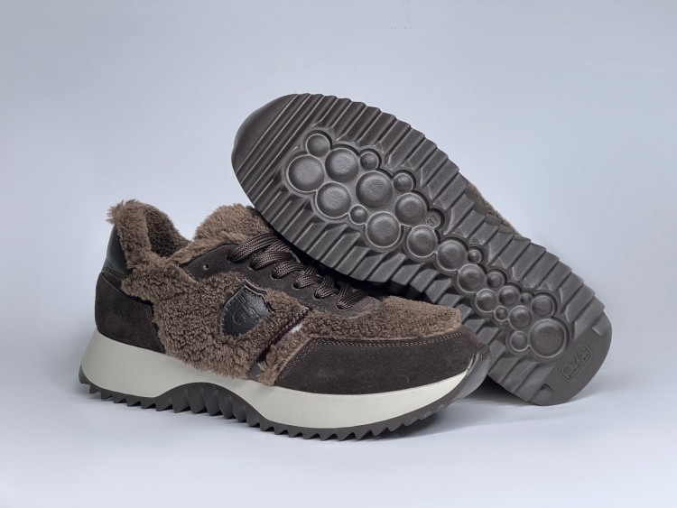 Жіночі хутряні кросівки 25-325 шоколад - Основні контакти 03