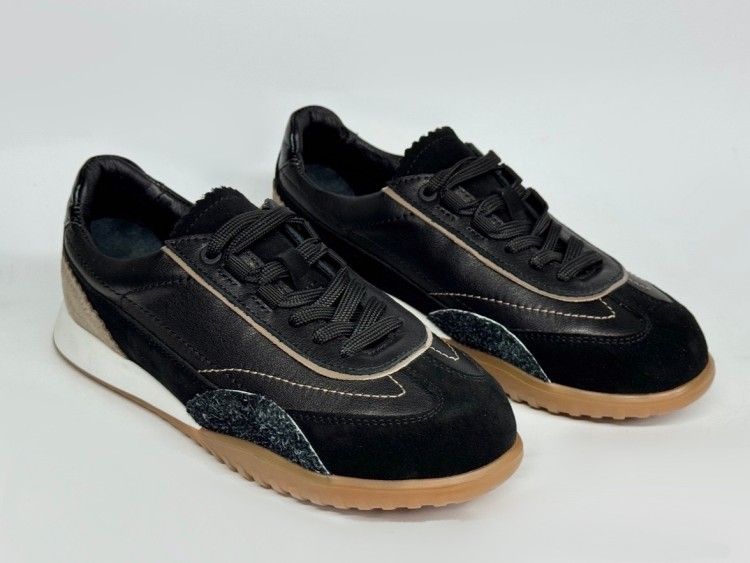 Женские кроссовки мод. 26-888 чер - Основные контакты 02