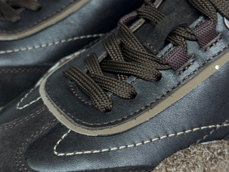 Женские кроссовки мод. 26-888 шоколад - Основные контакты 05