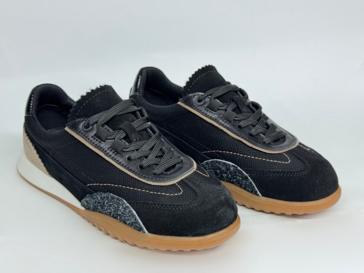 Женские кроссовки мод. 26-889 чер - Основные контакты 03