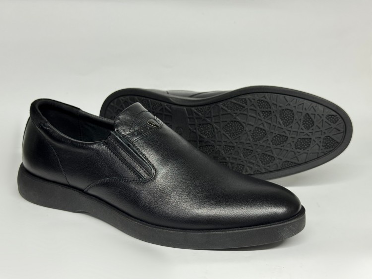 Чоловічі туфлі мод.25-330 чорні - Основні контакти 02