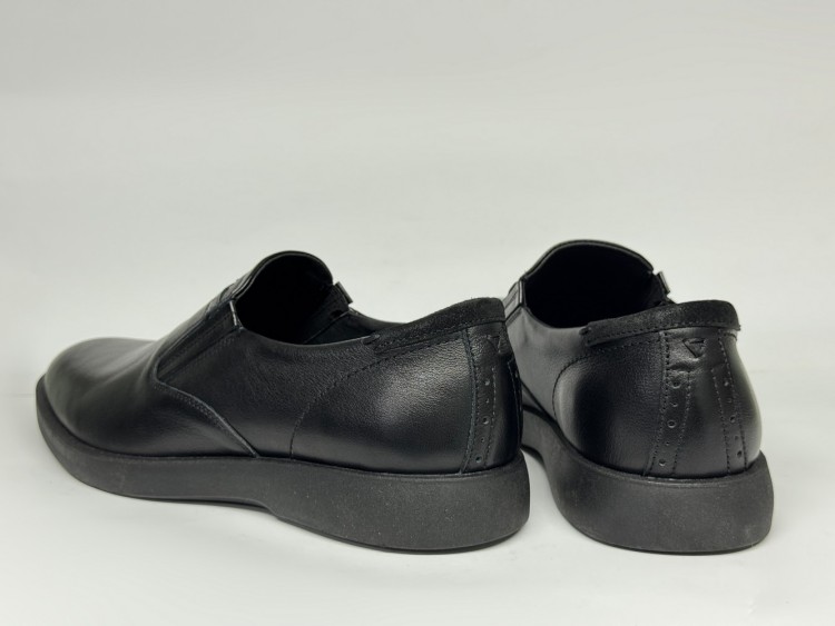 Чоловічі туфлі мод.25-330 чорні - Основні контакти 06