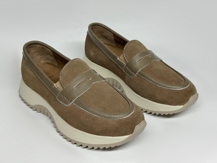 Жіночі лофери мод. 26-885 к\з - Основні контакти 02