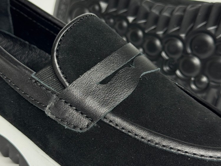 Жіночі лофери мод. 26-885 ч\з - Основні контакти 04