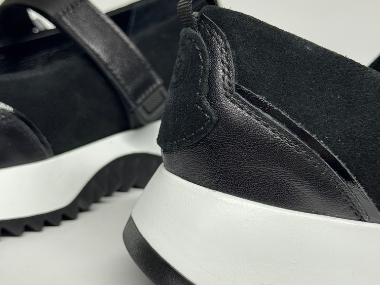 Жіноча балетка мод. 26-890 ч\з - Основні контакти 06