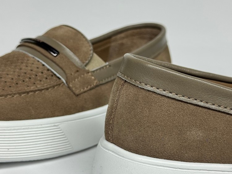 Жіночі лофери мод. 26-899 к\з - Основні контакти 06