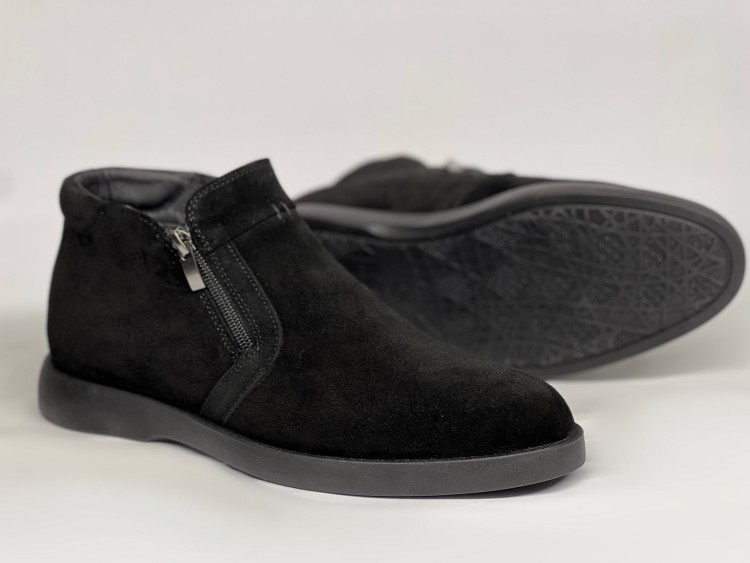 Чоловічі ботинки на хутрі  25-50 ч\з - Основні контакти 