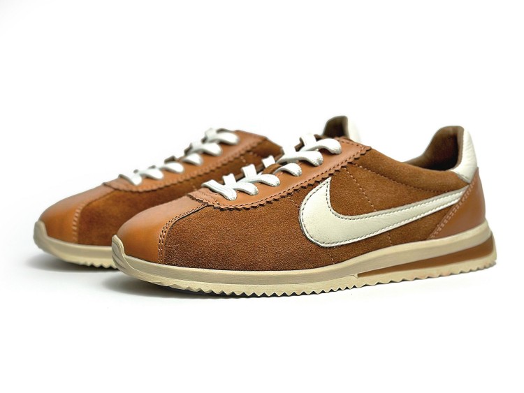 Женсие кроссовки 25-107 рыжие - Основные контакты 