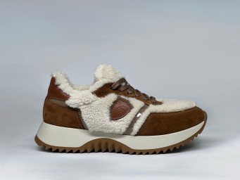 Жіночі  хутряні кросівки 25-325 руді - Основні контакти 