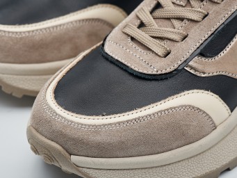 Жіночі кросівки весна 24-930 комб - Основні контакти 