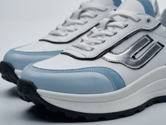 Жіночі кросівки весна 24-930 блакитні - Основні контакти 