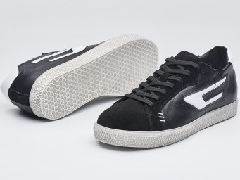 Жіночі кеди весна 24-908 чорний\замш - Основні контакти  Жіночі кеди весна 24-908 чорний\замш - Основні контакти